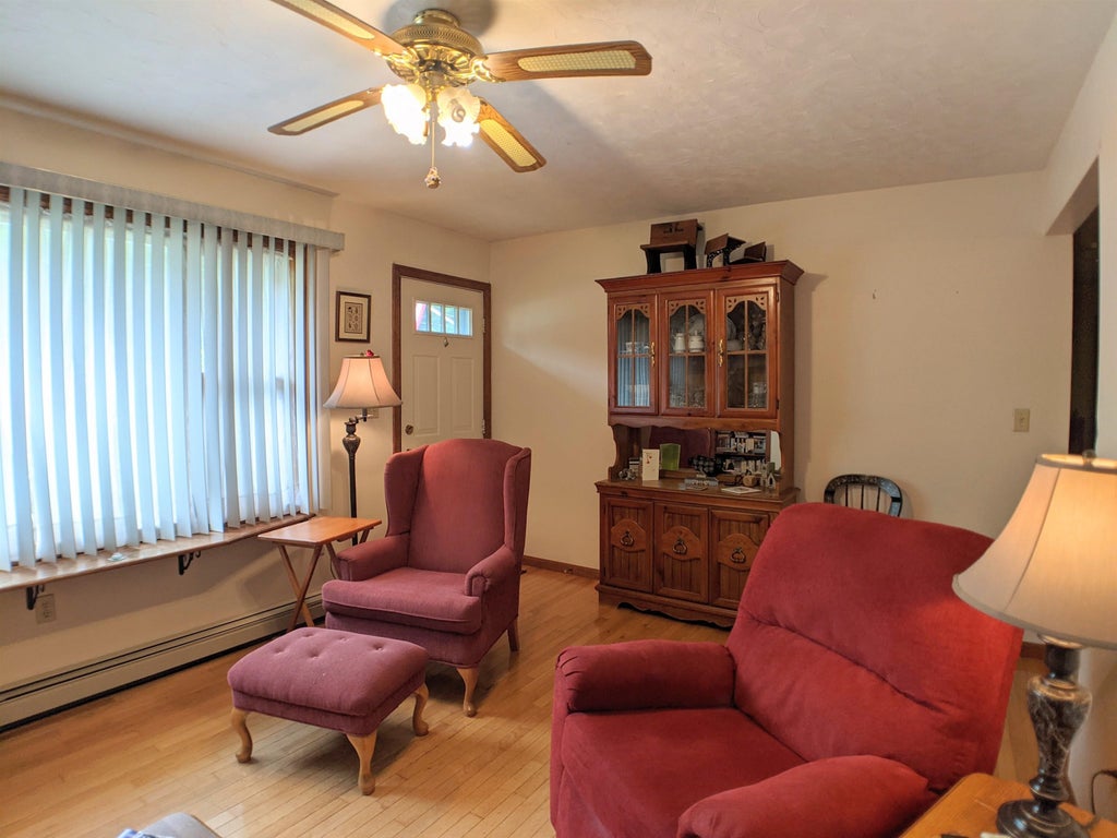 Photo of 22 Emerald Drive, Laconia, NH 03246 (MLS # 5108682)