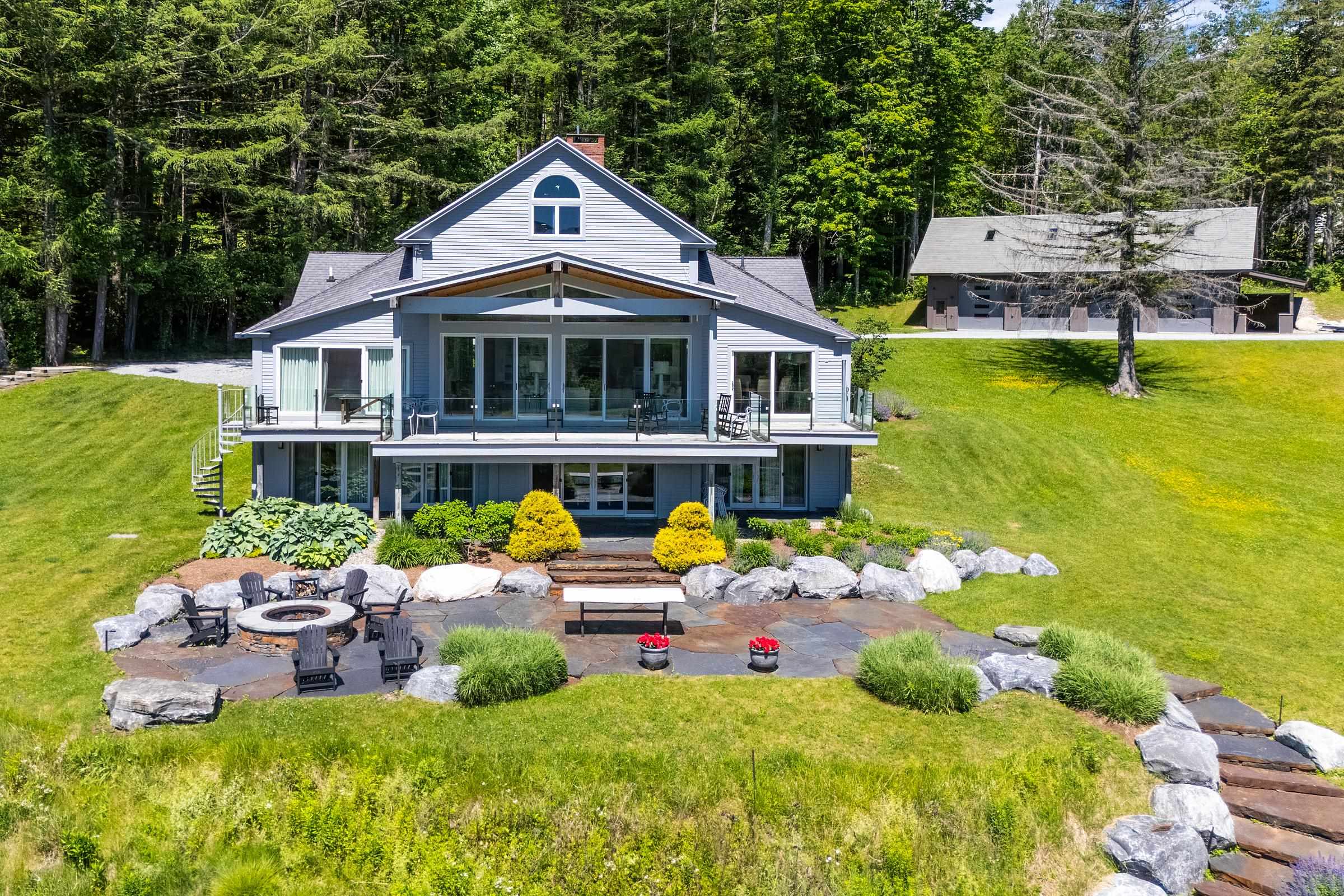 1060 Upper Hollow Road