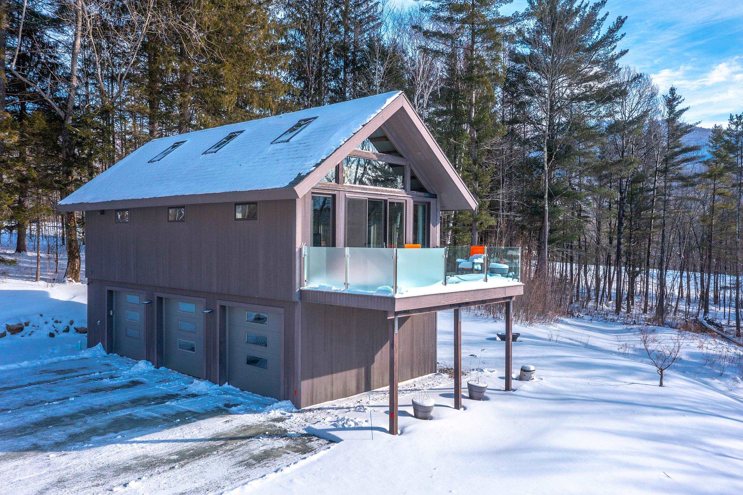 1060 Upper Hollow Road