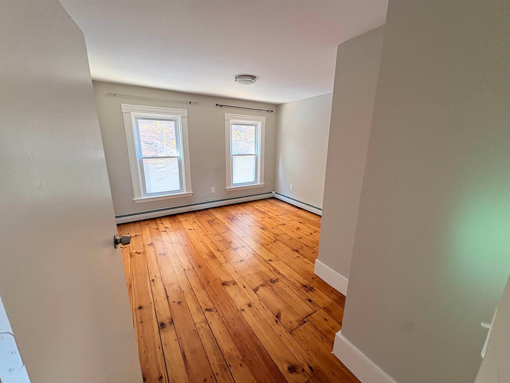 Photo of 449 West River Road #2, Hooksett, NH 03106 (MLS # 5116258)