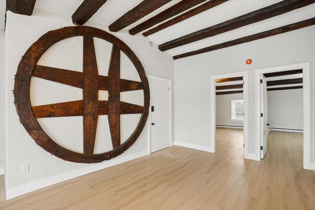 Photo of 101 Market Street #Apartment 5, Portsmouth, NH 03801 (MLS # 5114578)