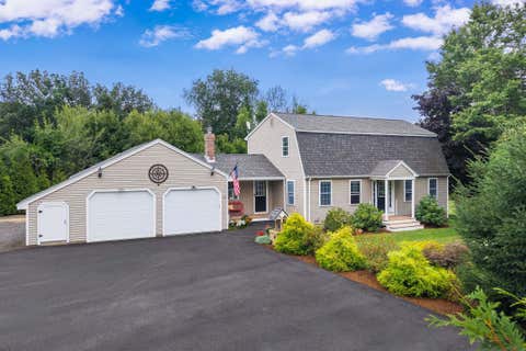 Photo of 13 Keiths Lane, Eliot, ME 03903 (MLS # 5106464)
