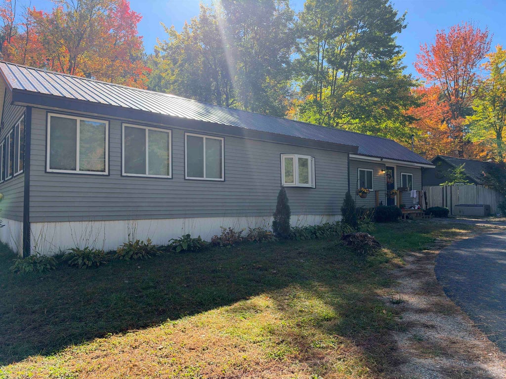 Photo of 40 White Pond Road, Ossipee, NH 03864 (MLS # 5112788)
