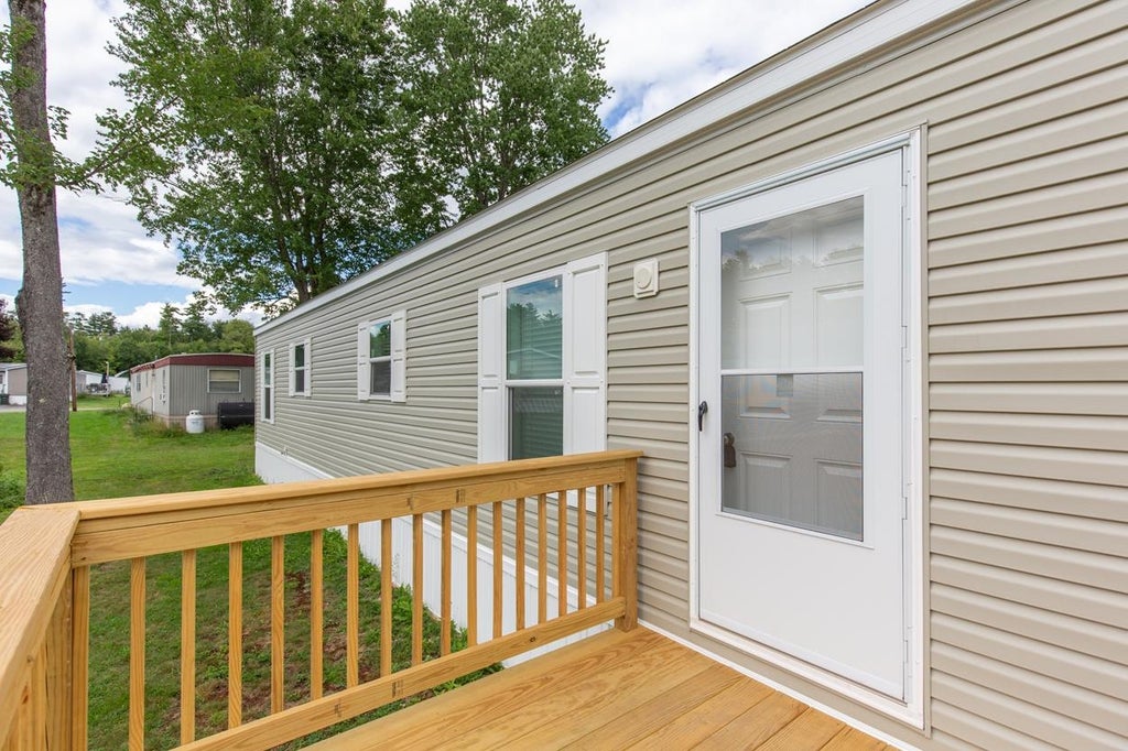 Photo of 16 South Emperor Drive, Concord, NH 03303 (MLS # 5106874)