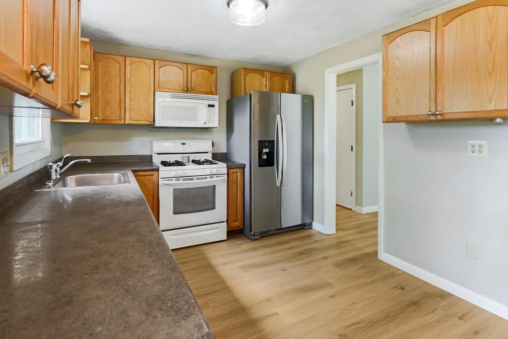 Photo of 9 Judith Drive, Nashua, NH 03062 (MLS # 5101362)