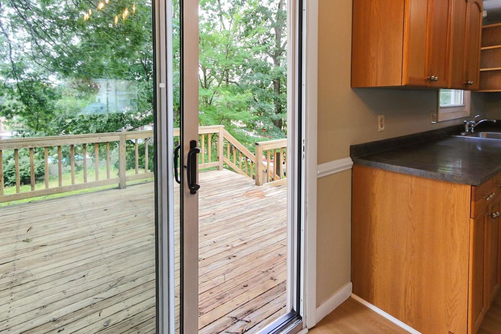 Photo of 9 Judith Drive, Nashua, NH 03062 (MLS # 5101362)