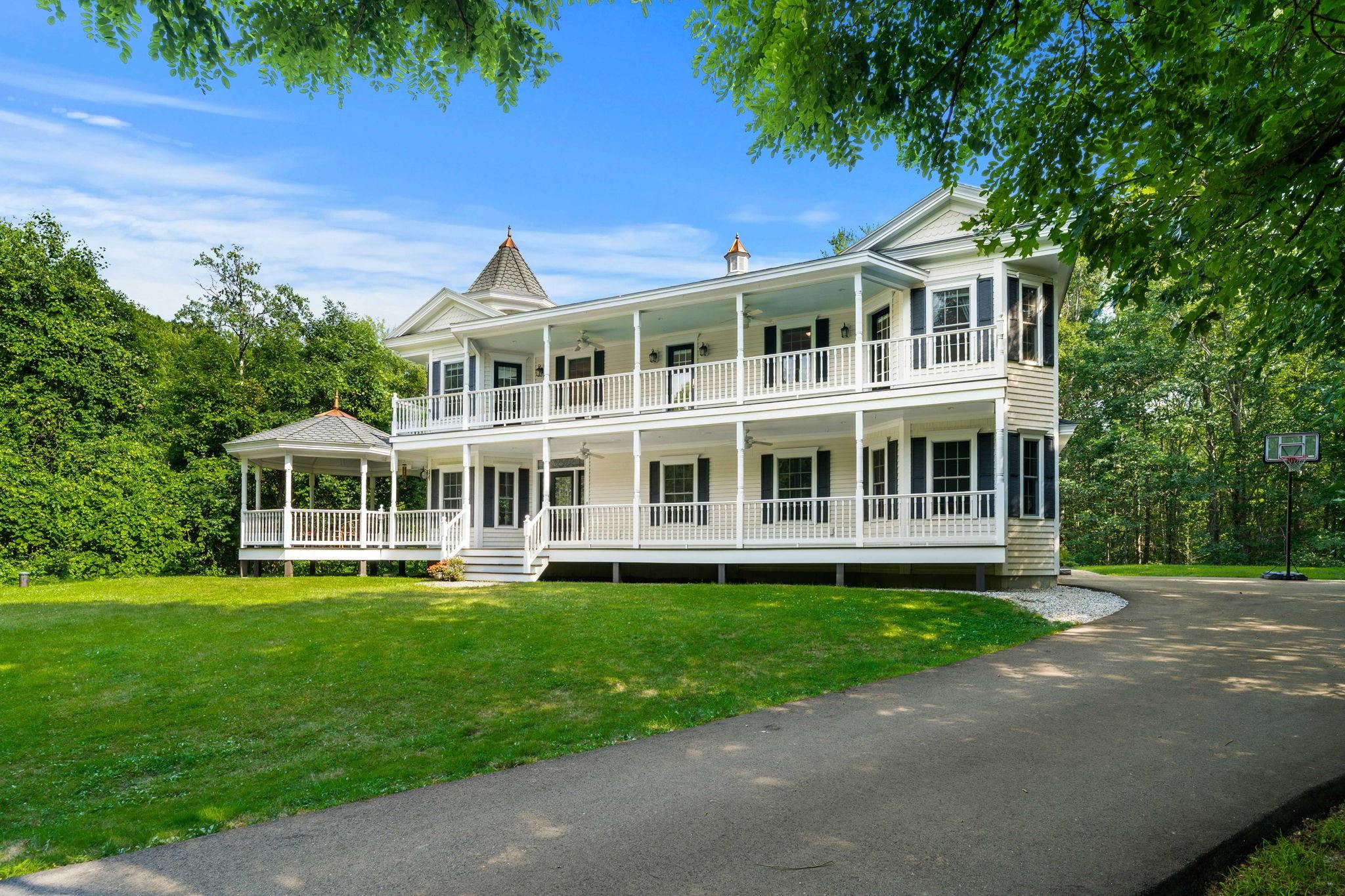 38 Rowell E Road