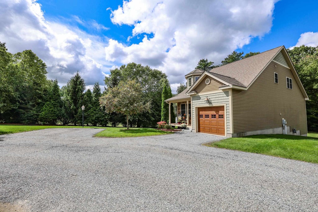 Photo of 20 Addison Road, Windham, NH 03087 (MLS # 5111390)