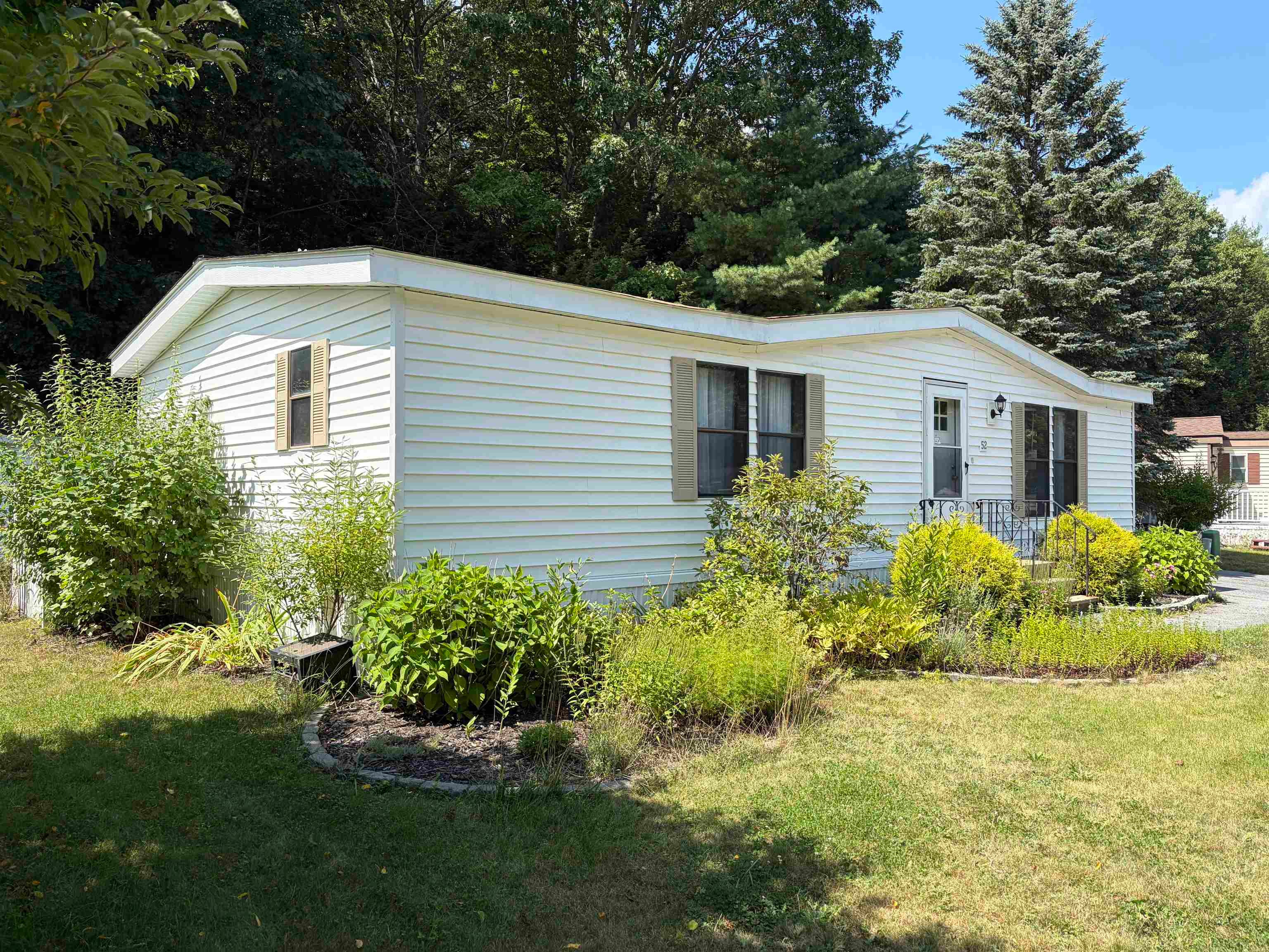 52 Monadnock Drive