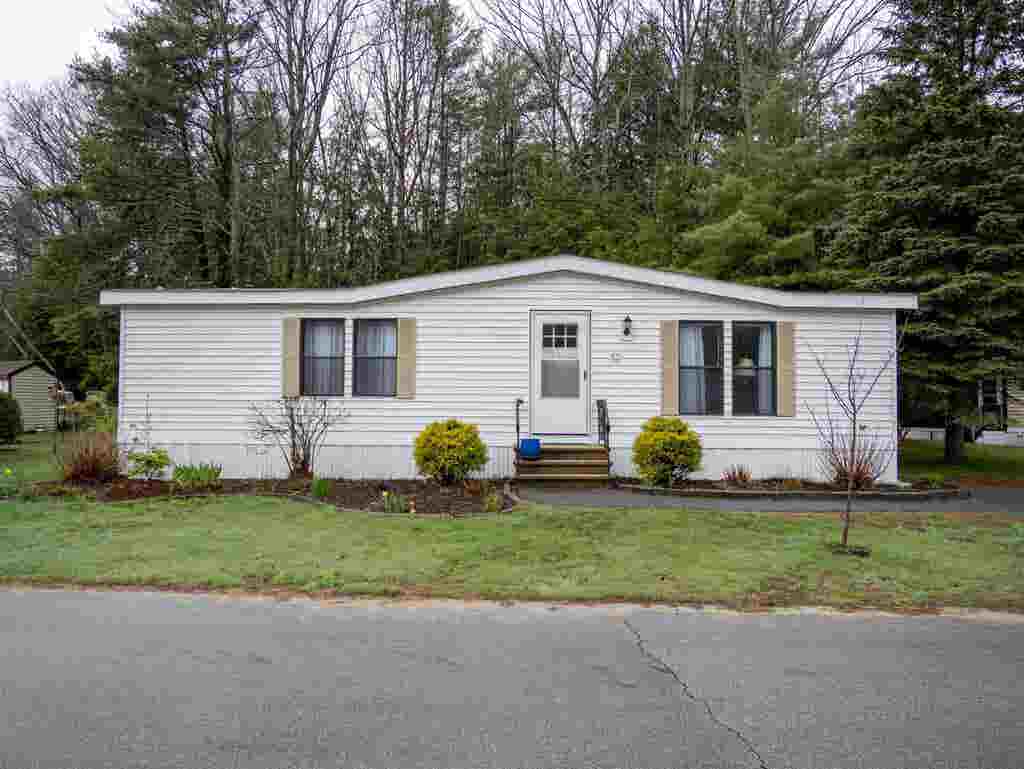 Photo of 52 Monadnock Drive, Rochester, NH 03867 (MLS # 5106359)