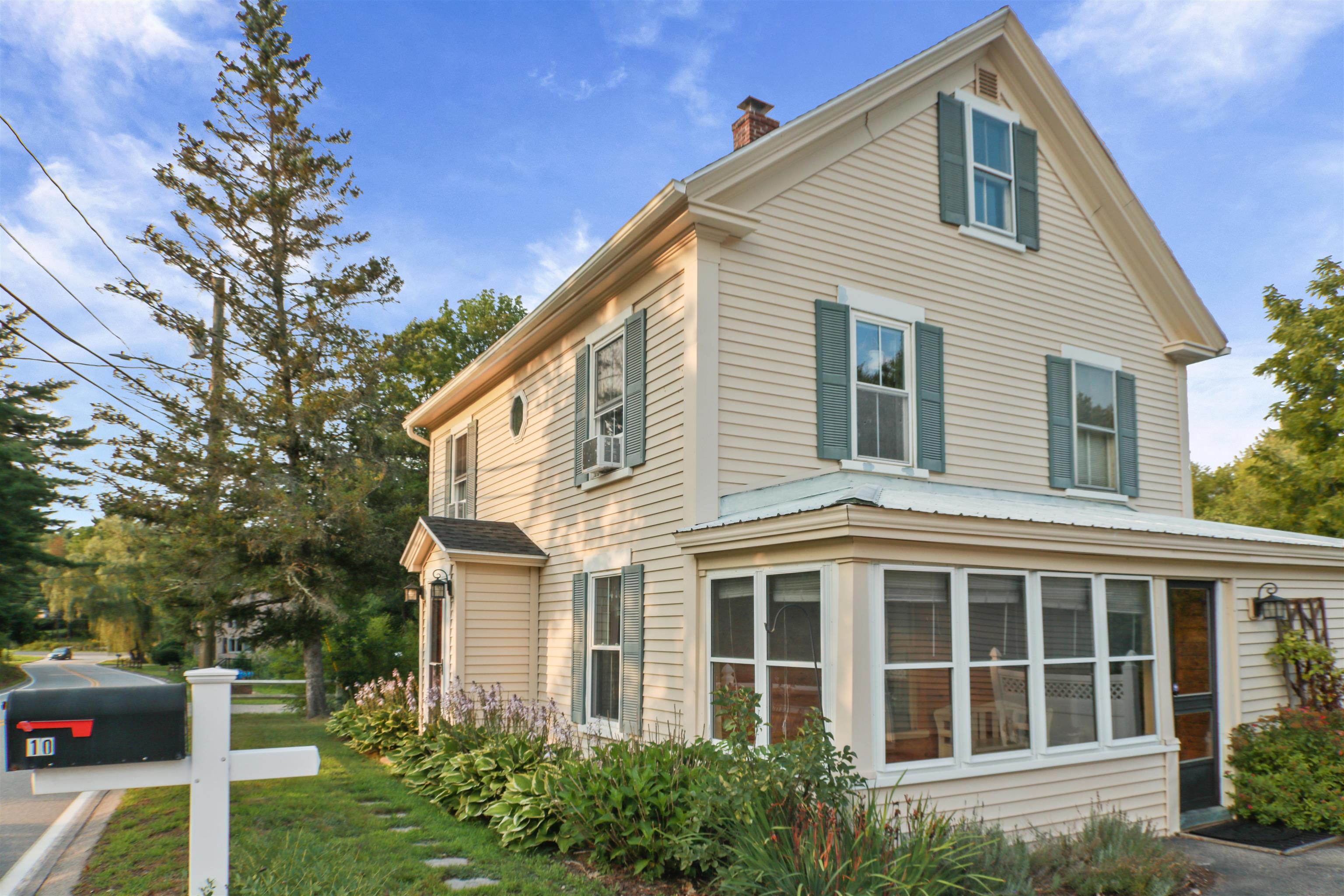 10 Tates Brook Road