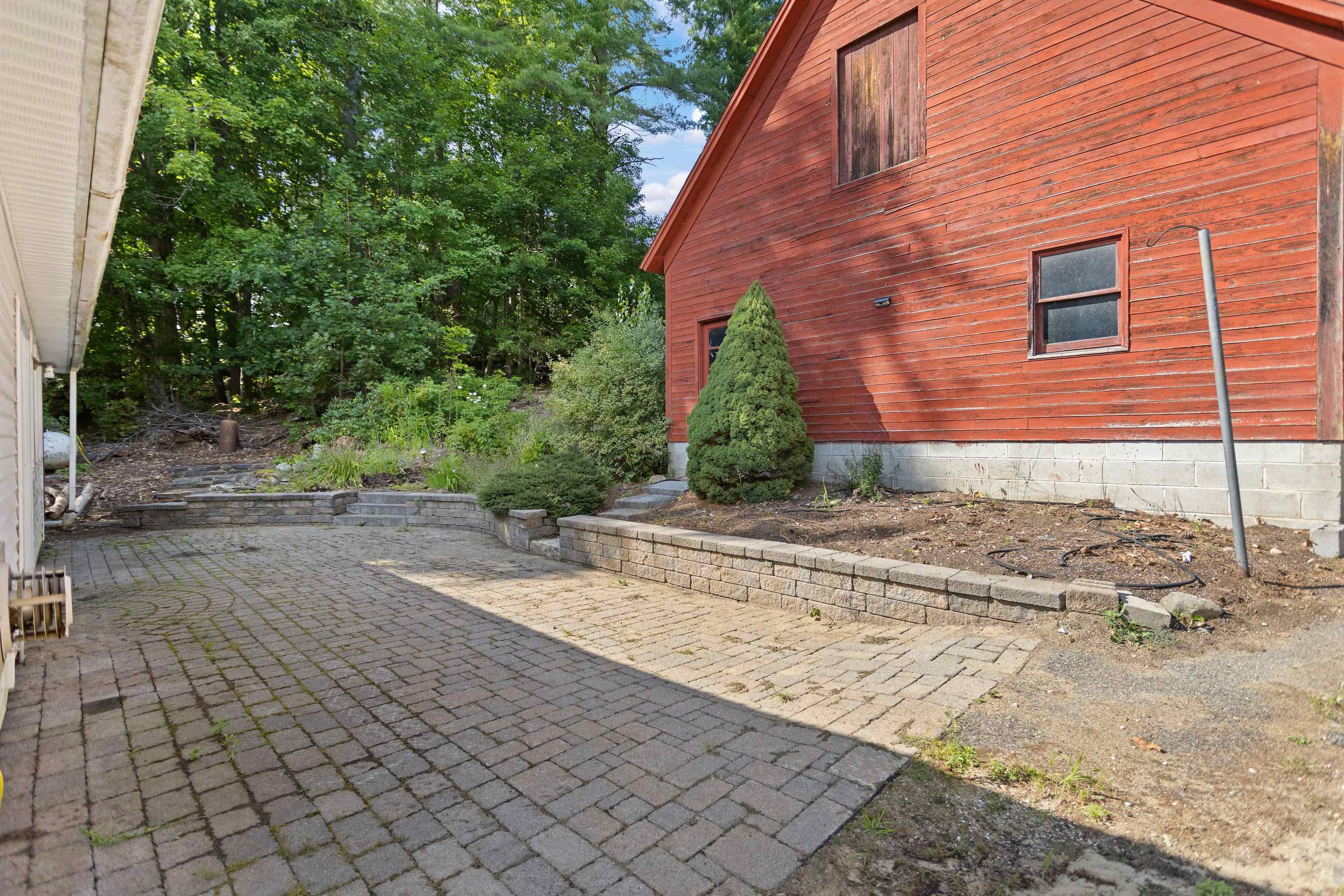 1 Ridgewood Circle