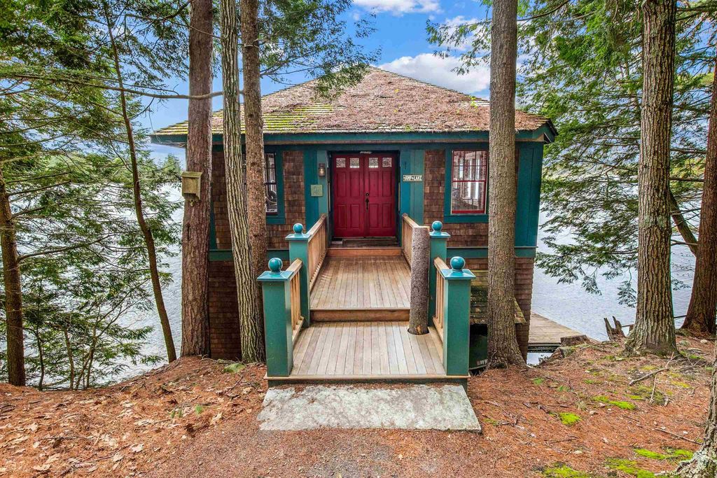 Photo of 157 Pilothouse Road, New London, NH 03257 (MLS # 5090356)