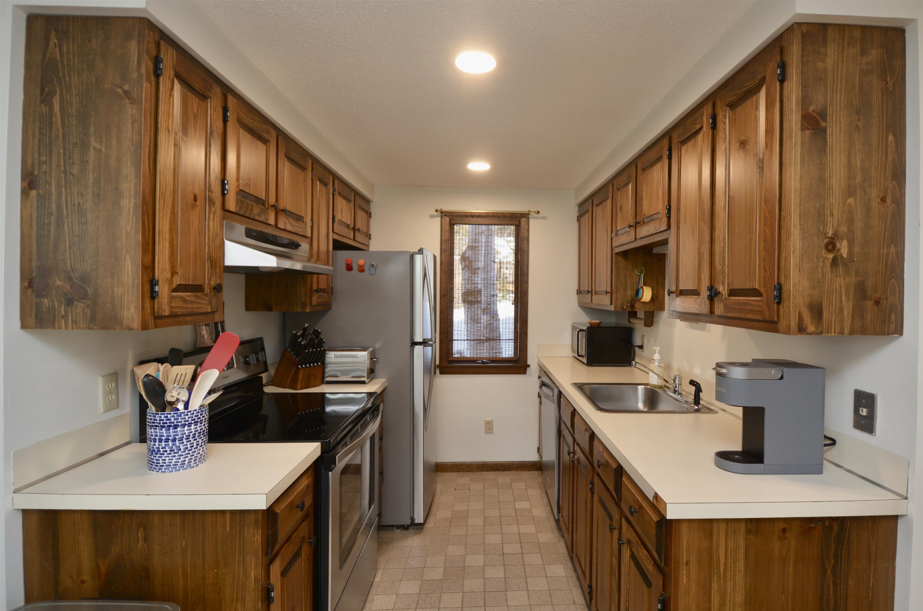 608 Otter Road