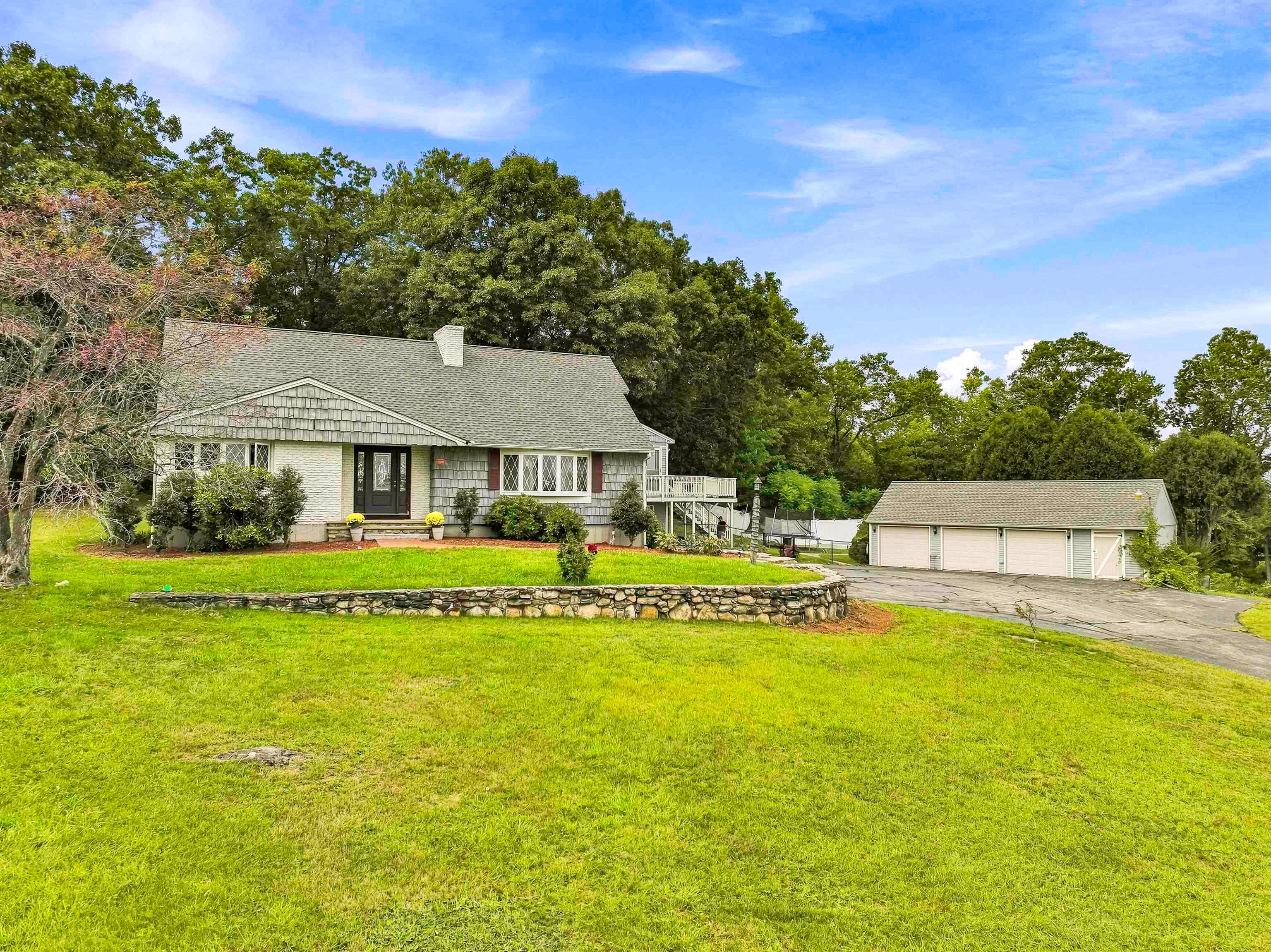 96 Pillsbury Road