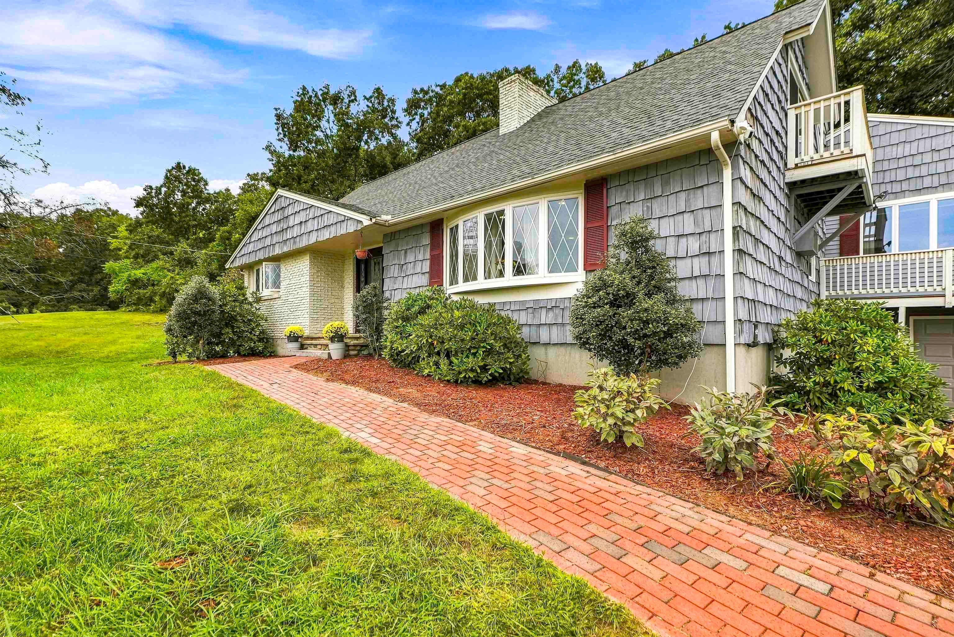 96 Pillsbury Road