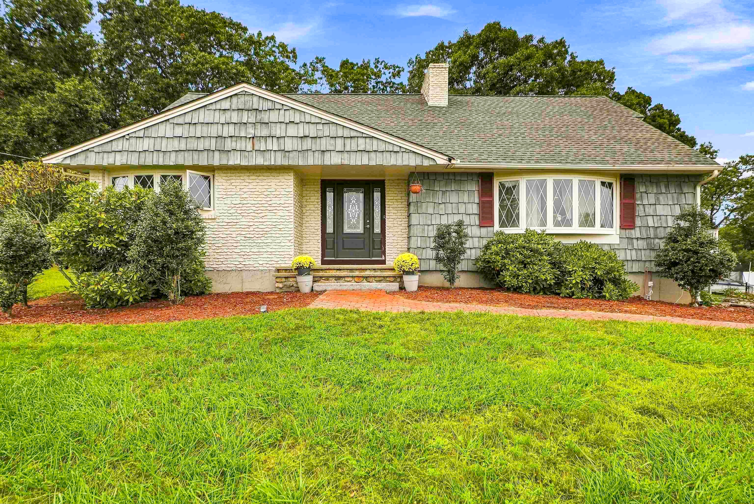 96 Pillsbury Road