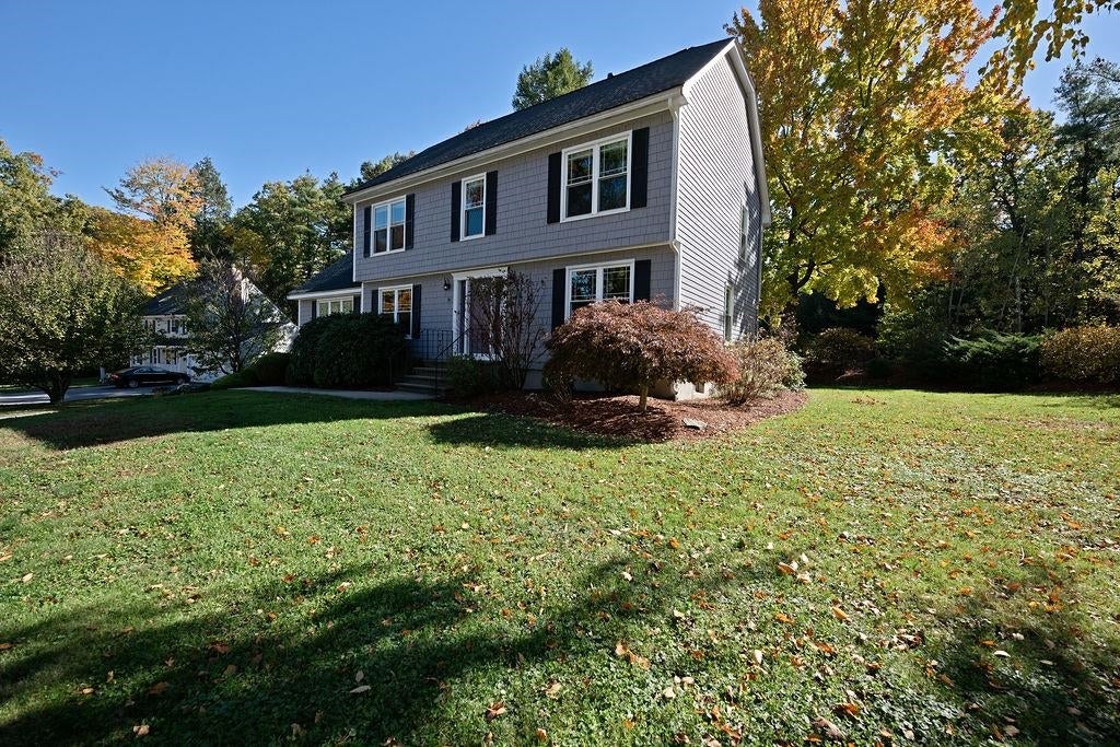 Photo of 10 Cathedral Circle, Nashua, NH 03063 (MLS # 5115247)
