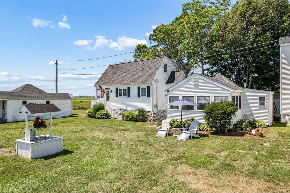 515 Winnacunnet Road 8