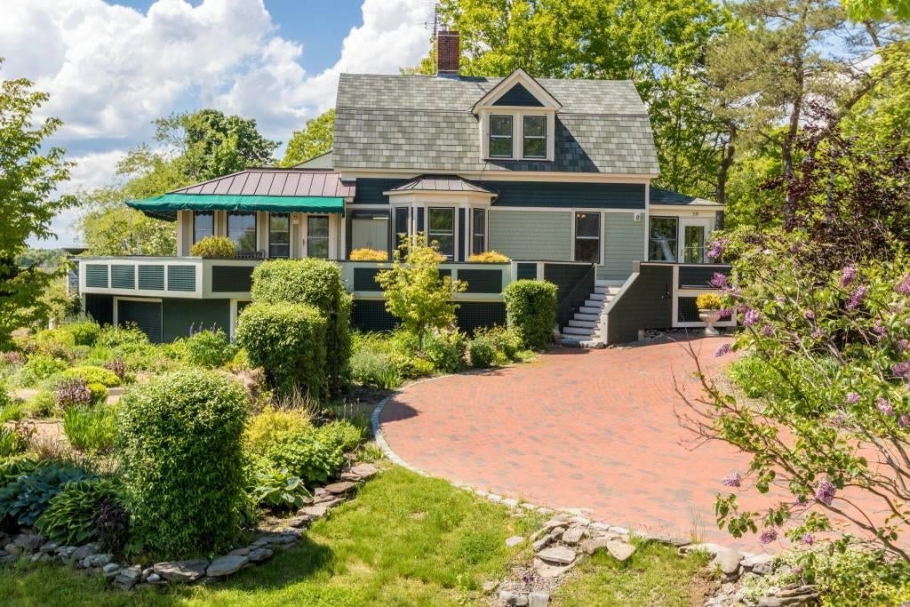 10 Sea Road