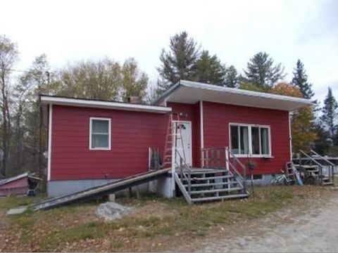 Photo of 16 Thompson Road, Northumberland, NH 03582 (MLS # 5091748)