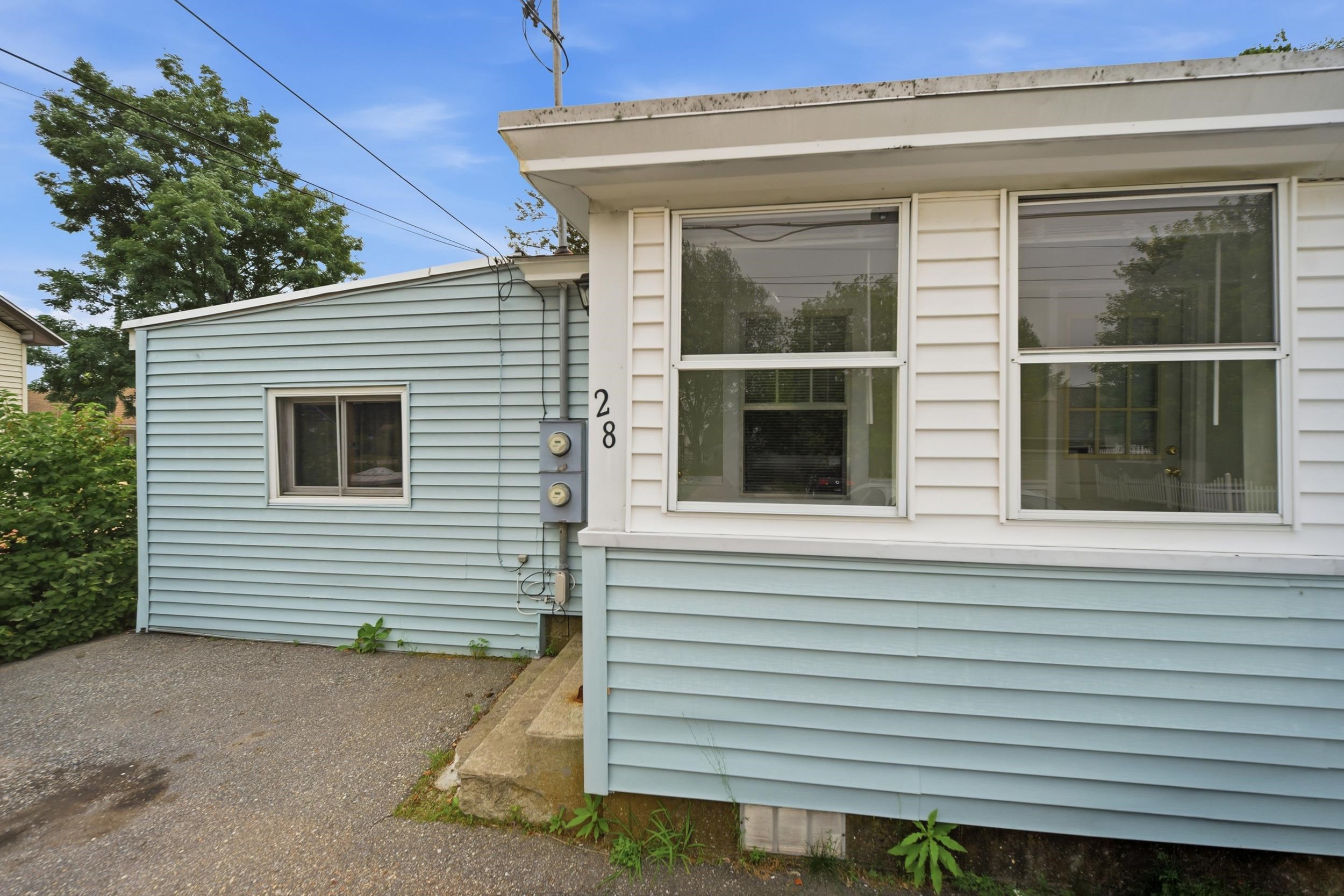28 New Dunstable Road