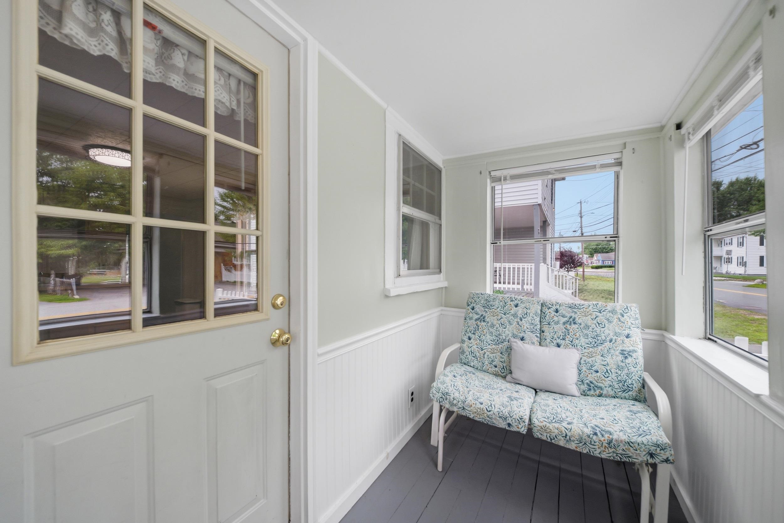 28 New Dunstable Road