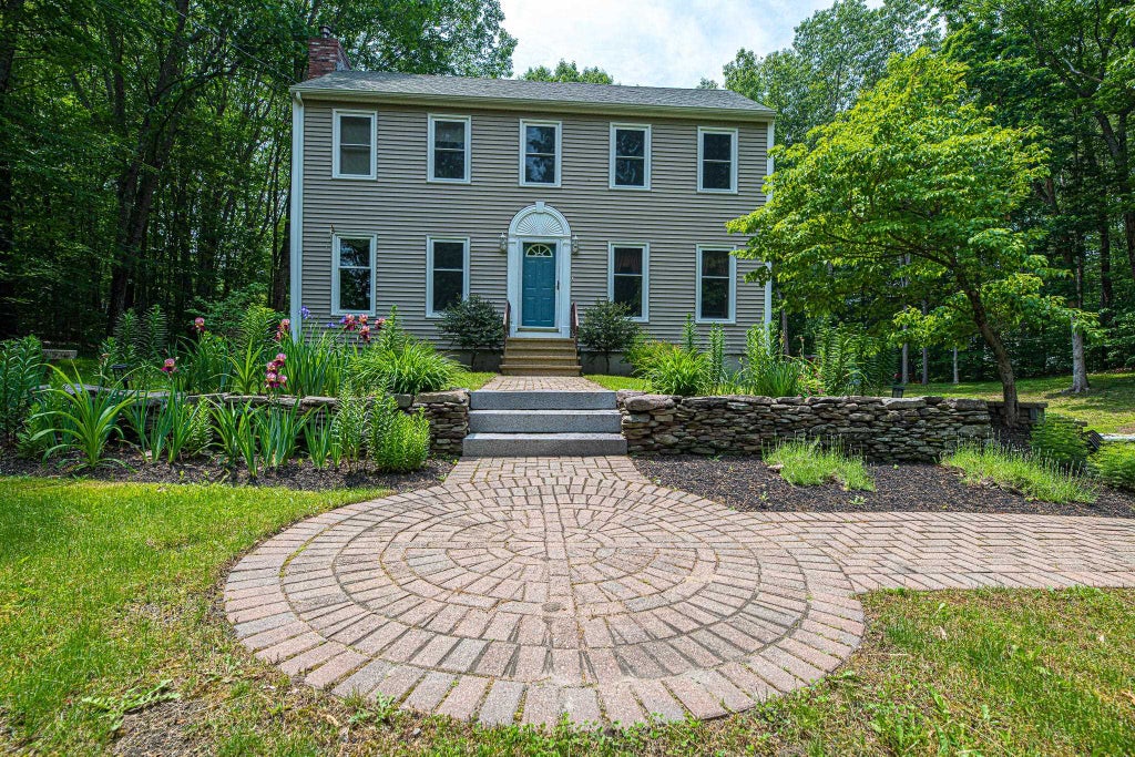 Photo of 42 Moses Carr Road, Rollinsford, NH 03869 (MLS # 5097866)