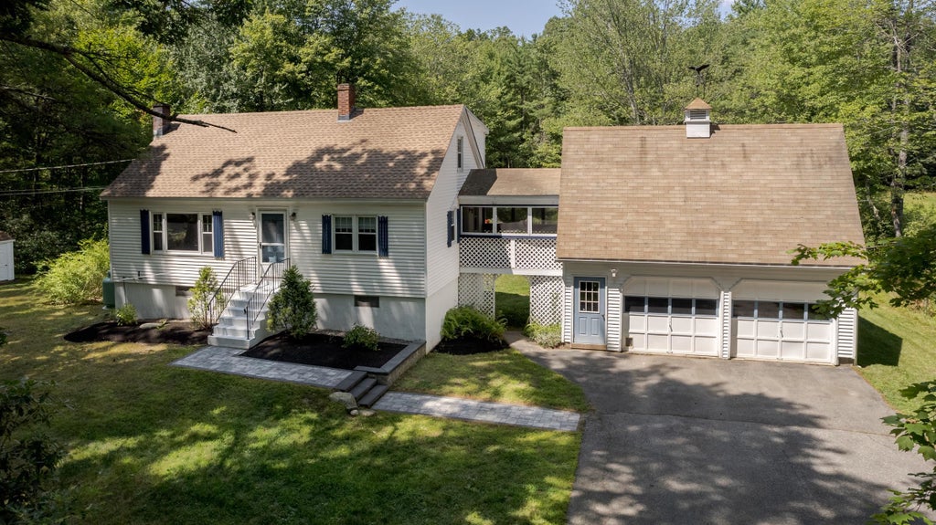 Photo of 32 Jenkins Road, Lee, NH 03861 (MLS # 5105610)