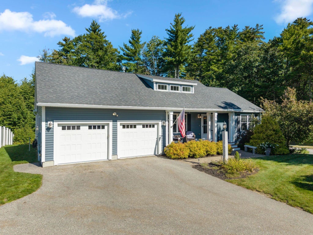 Photo of 2 Firefly Circle, Somersworth, NH 03878 (MLS # 5110715)