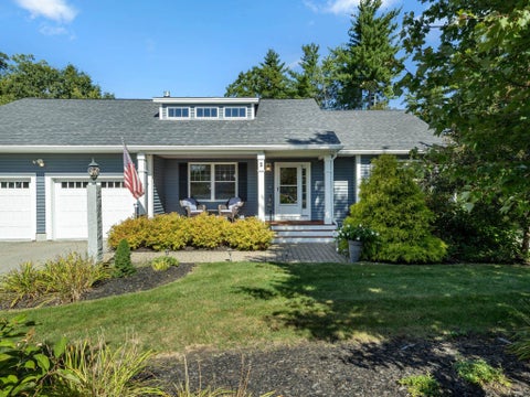 Photo of 2 Firefly Circle, Somersworth, NH 03878 (MLS # 5110715)