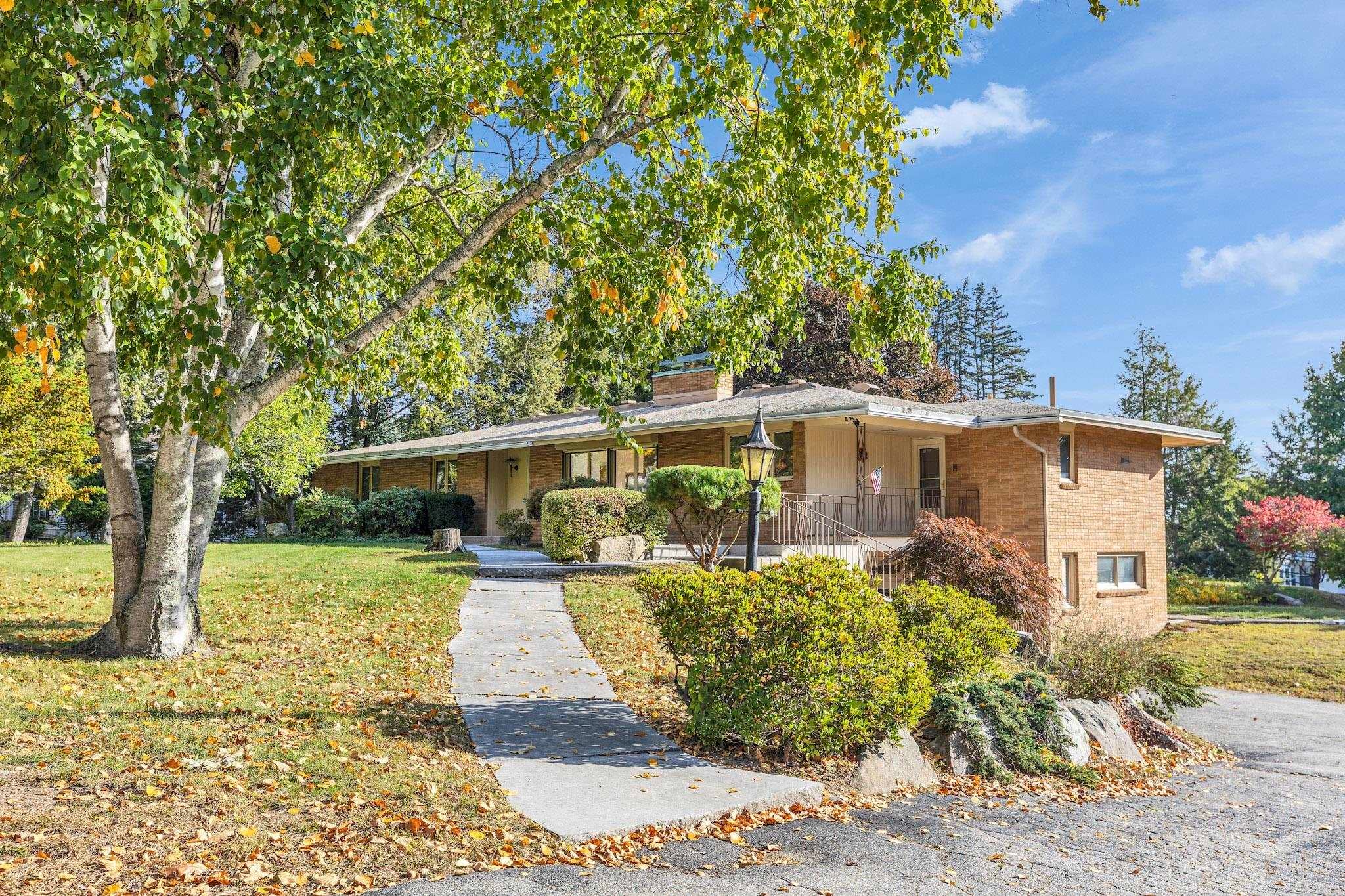 161 Lakeview Lane