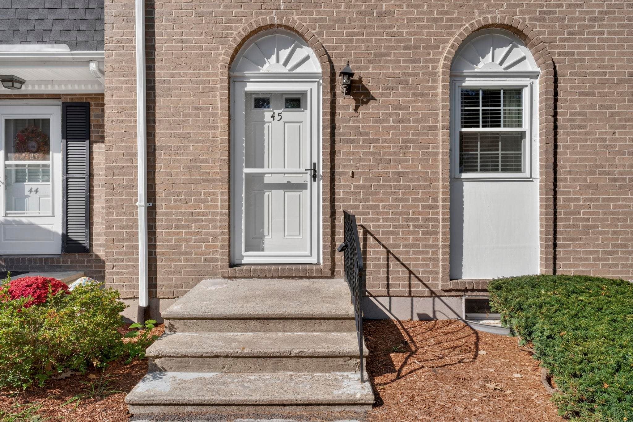 45 Fieldstone Drive