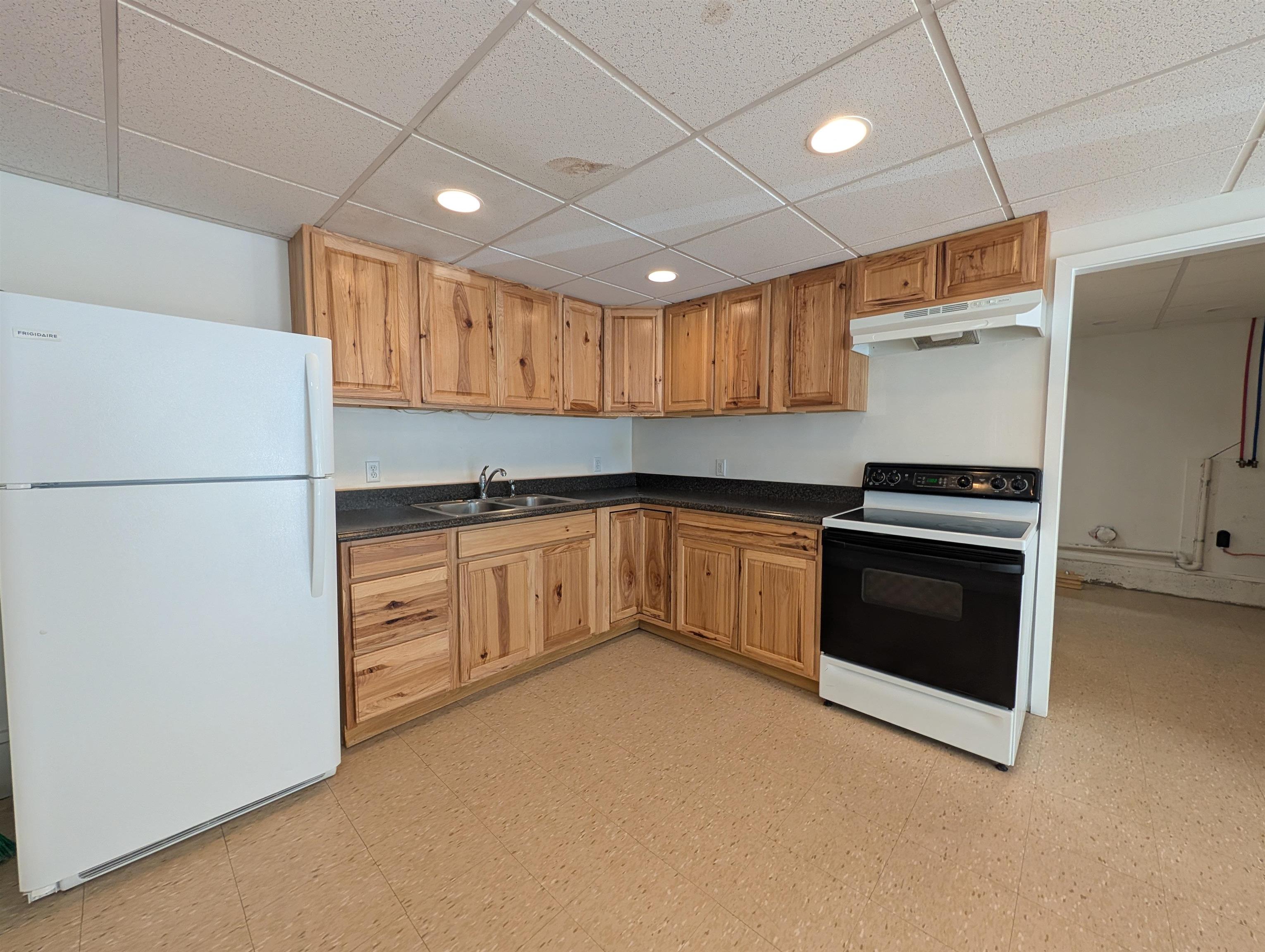 425 Carl Broggi Highway 1