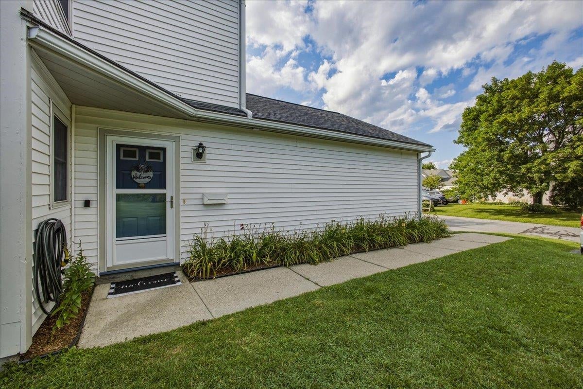 98 Saybrook Road 98