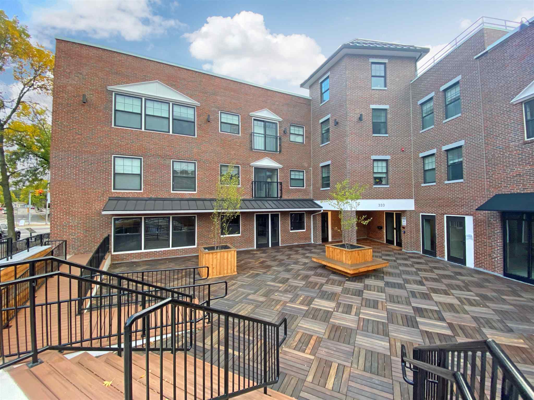 333 Central Avenue 1 - Photo 4