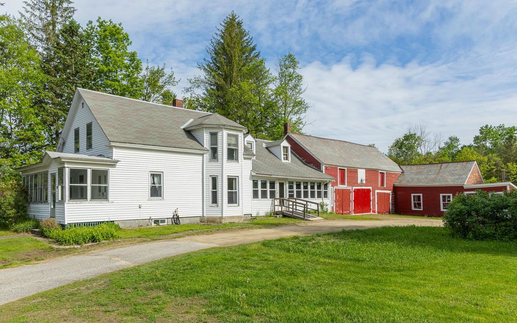 Photo of 82 Main Street, Marlborough, NH 03455 (MLS # 5090443)