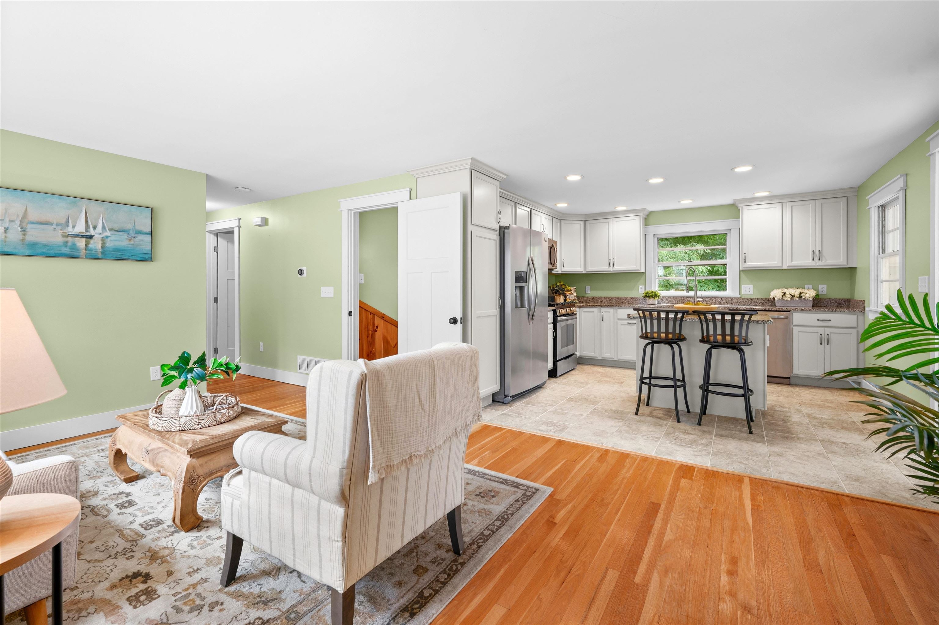 16 Hillside Drive