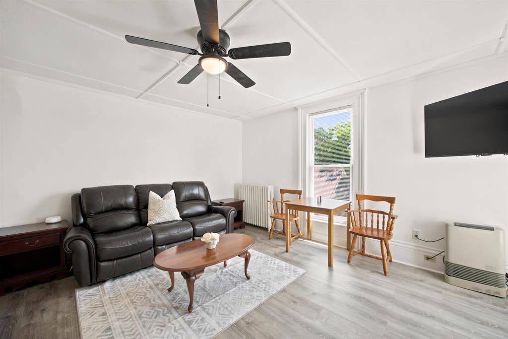 Photo of 166 Main Street #21, Littleton, NH 03561 (MLS # 5100385)