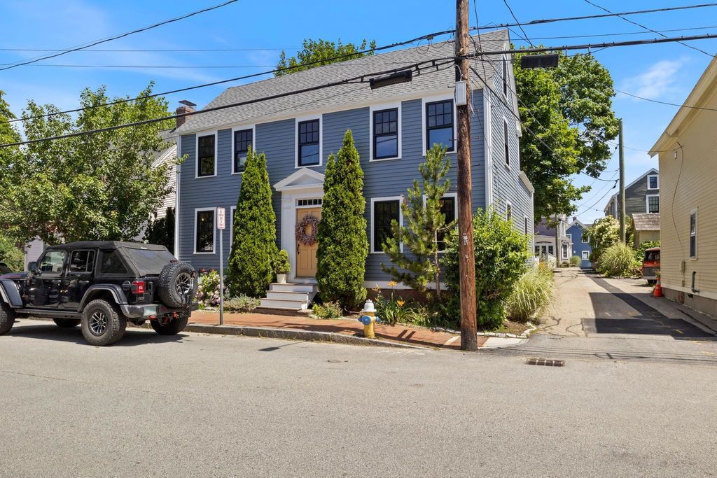 Photo of 491 Marcy Street, Portsmouth, NH 03801 (MLS # 5100943)