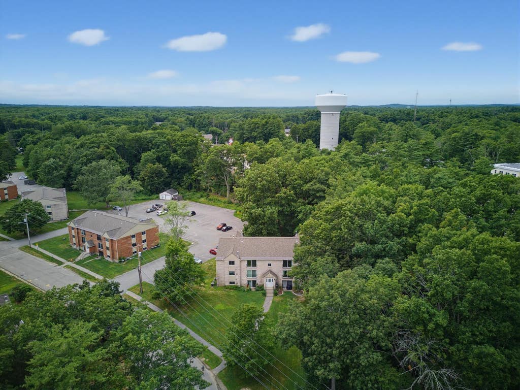 Photo of 5 Brookside Drive #9, Exeter, NH 03833 (MLS # 5101881)