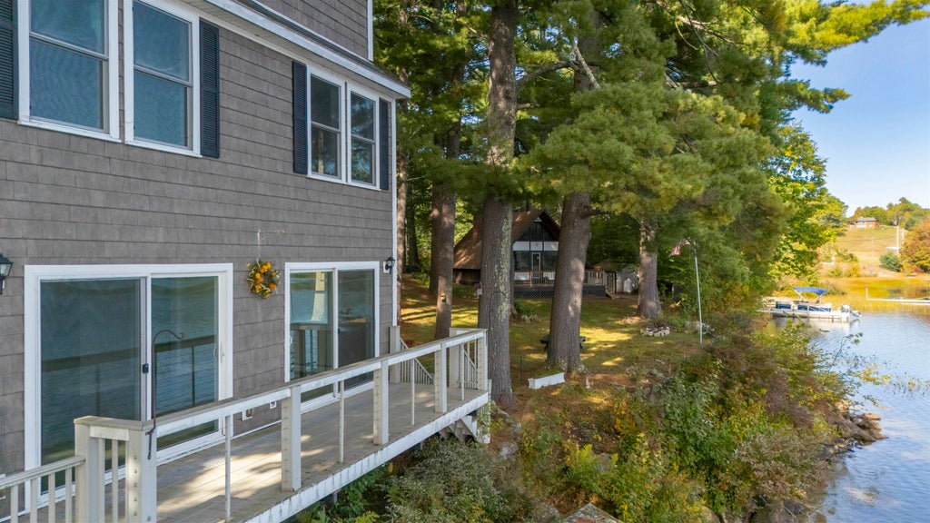 Photo of 610 Oakdale Road, Bradford, NH 03221 (MLS # 5114207)