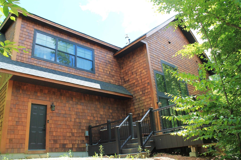 Photo of 302 South Peak Road, Lincoln, NH 03251 (MLS # 5095018)