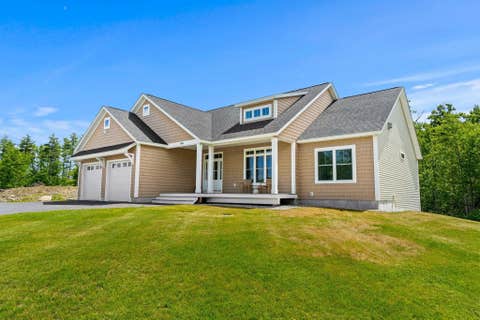 Property photo of 441 Blane Circle 12, Pembroke, NH 03275