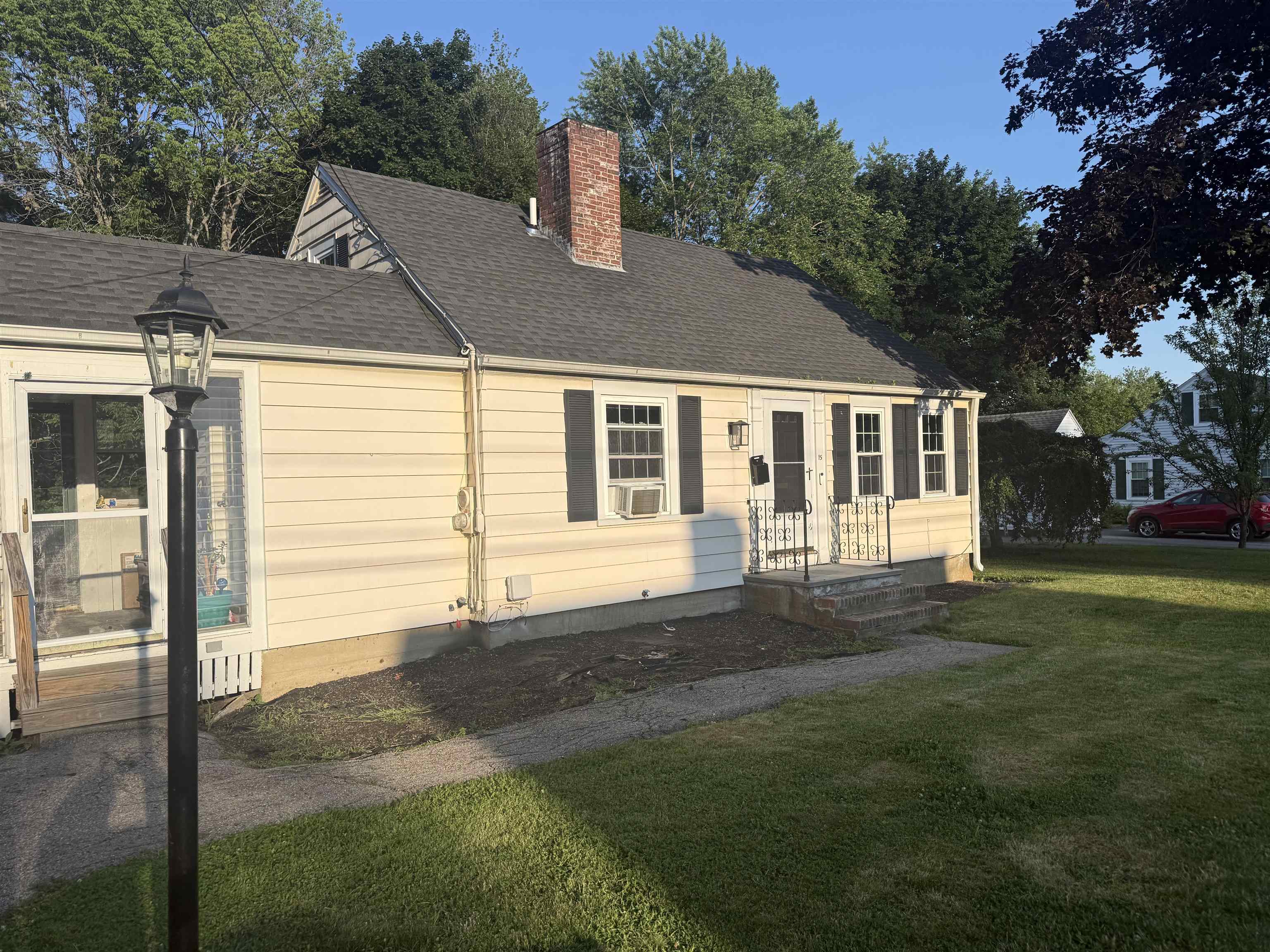 15 Hull Avenue