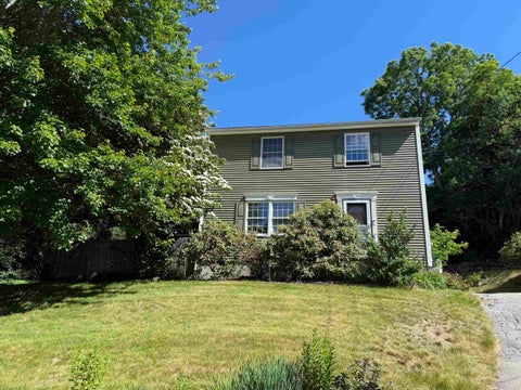 Photo of 48 Mcintyre Court, Manchester, NH 03104 (MLS # 5095745)