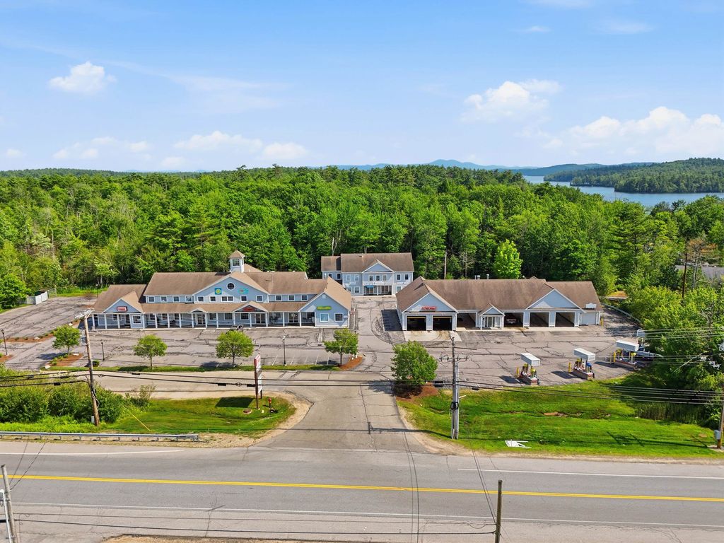 Photo of 72 Whittier Highway #9-F, Moultonborough, NH 03254 (MLS # 5099371)