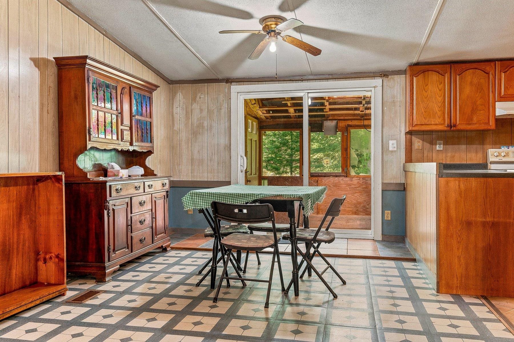 99 Pine Ridge Road