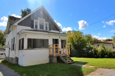 Photo of 100 Vantine Avenue, Alburgh, VT 05440 (MLS # 5111186)