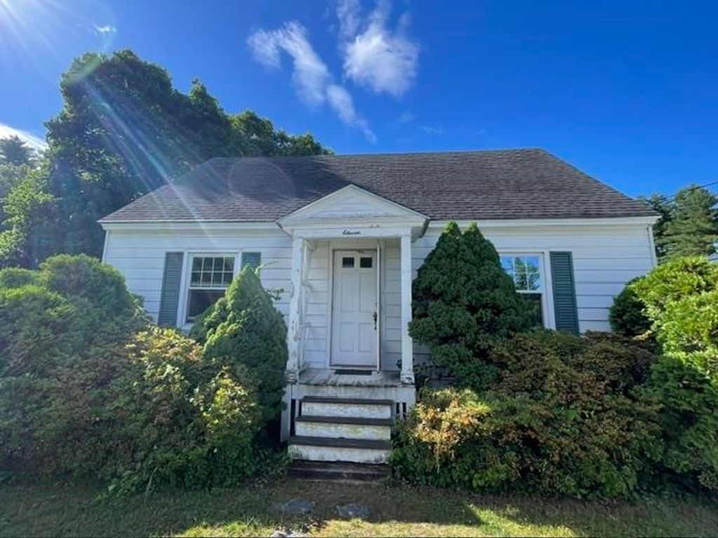Photo of 11 Joffre Street, Concord, NH 03301 (MLS # 5096152)